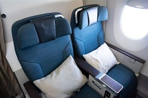 cathay pacific premium economy a350